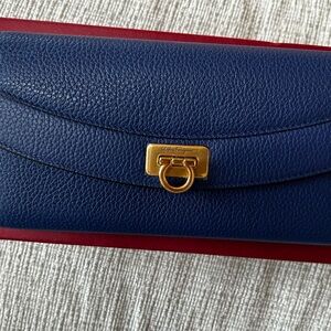 Salvatore Ferragamo Navy and Red Leather Wallet